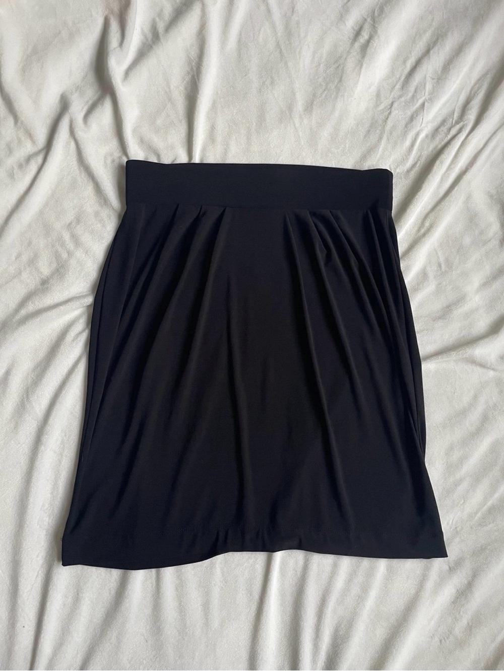 Daisy Fuentes Knee Length Black Skirt Size Medium
